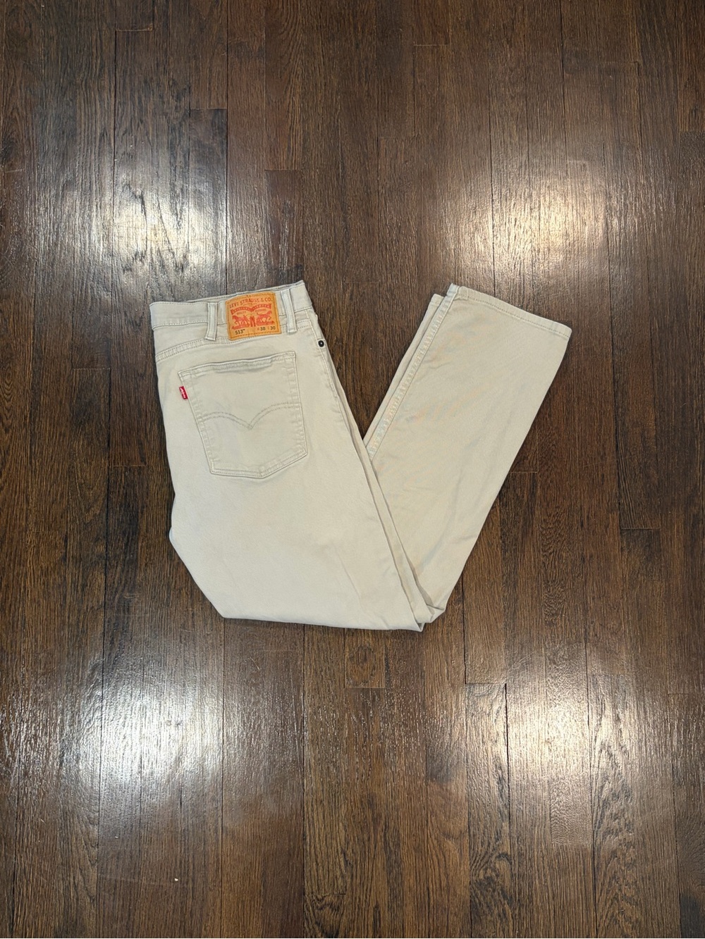 Levi's 513 cream jeans